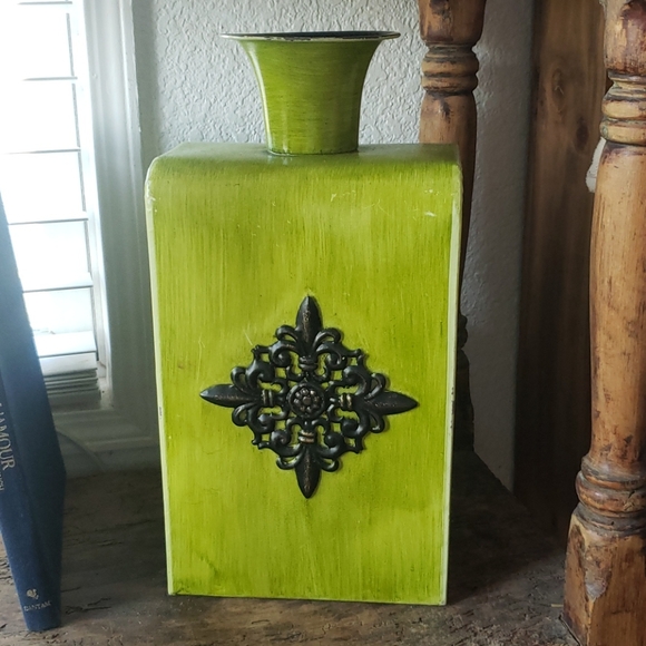2 - Lime Green Tin Accent Vase - Picture 1 of 4